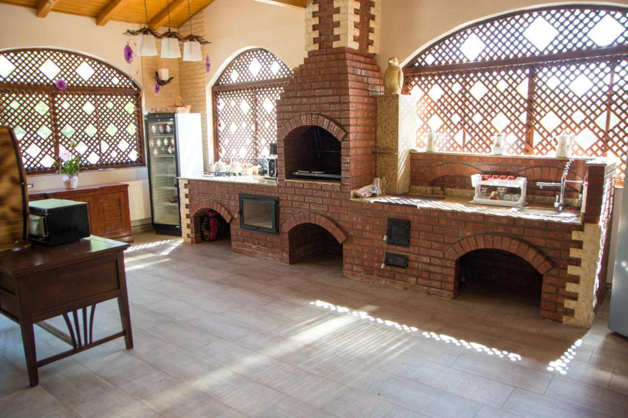 Casa Alex Si Alexia Hotel Jiblea Veche Bagian luar foto