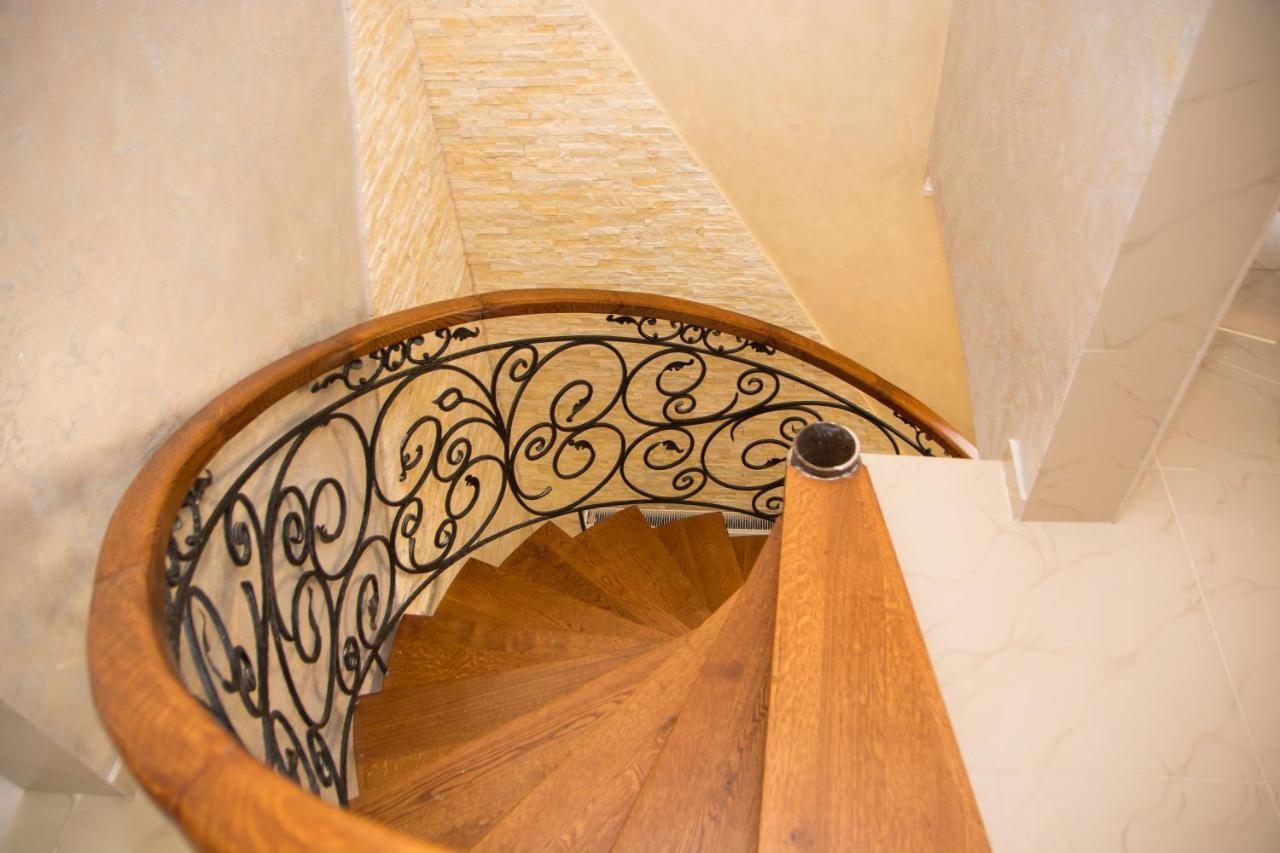 Casa Alex Si Alexia Hotel Jiblea Veche Bagian luar foto